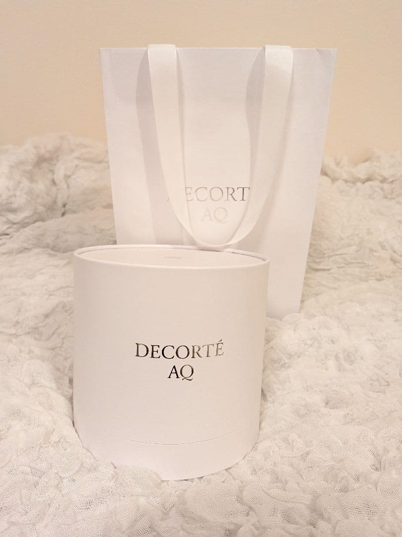 ★2025年12月1日発売 数量限定品★ コスメデコルテ　ＡＱ　ラディアンス