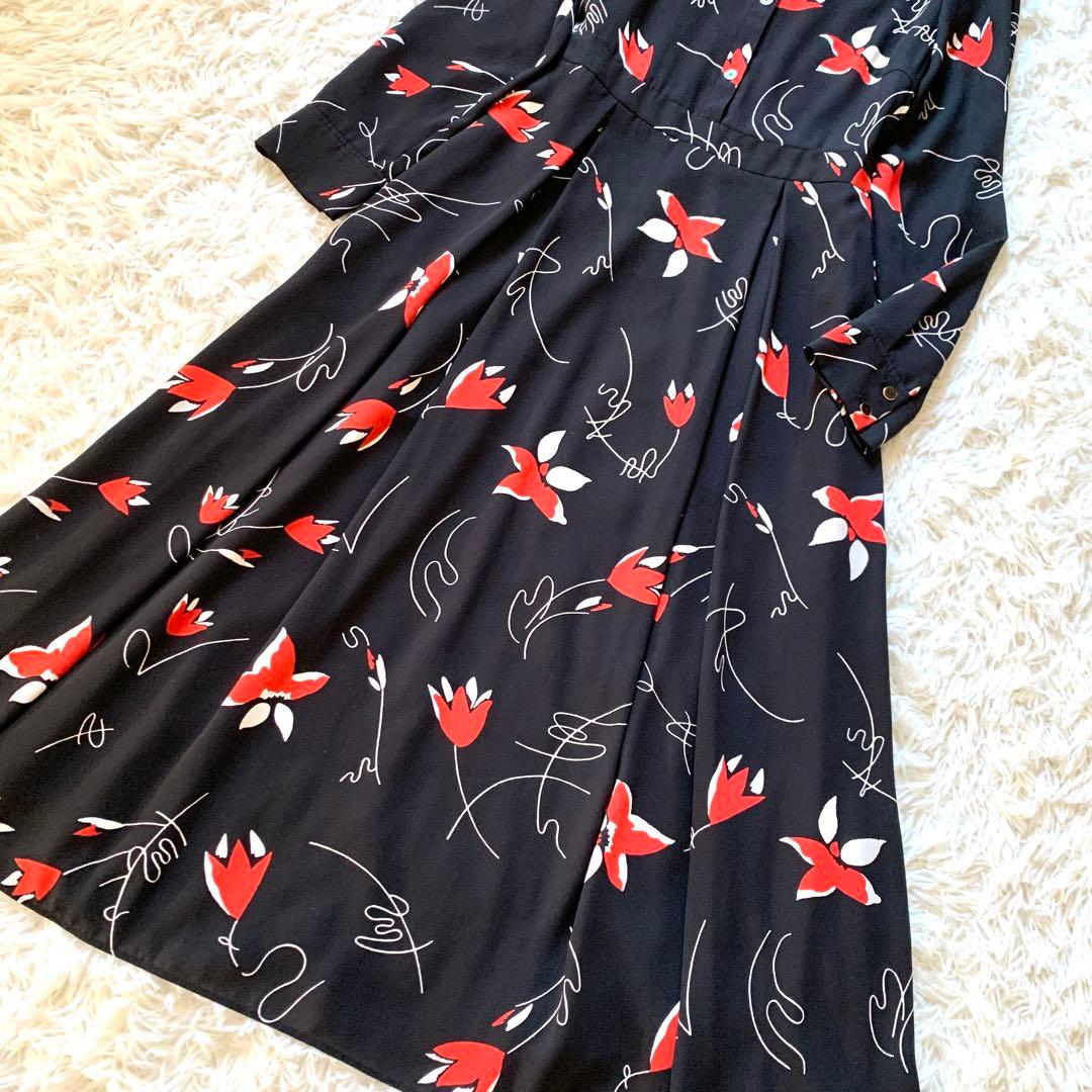 美品✨矢田亜希子さん着用 ダイアグラム ボックスタックプリントワンピース