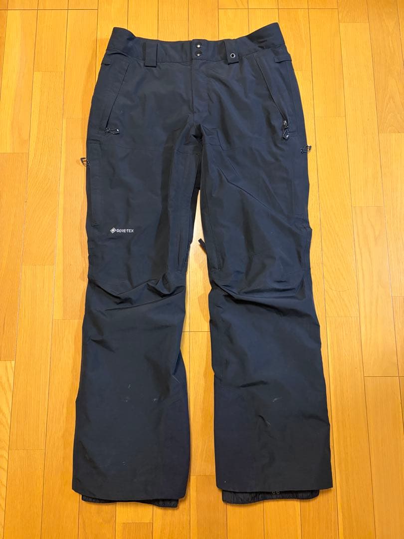 686 シックスエイトシックス GORE-TEX スノーボードパンツ
