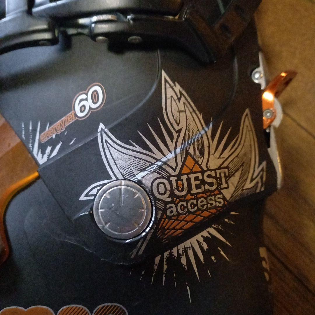 サロモン QUEST access ブーツ 60