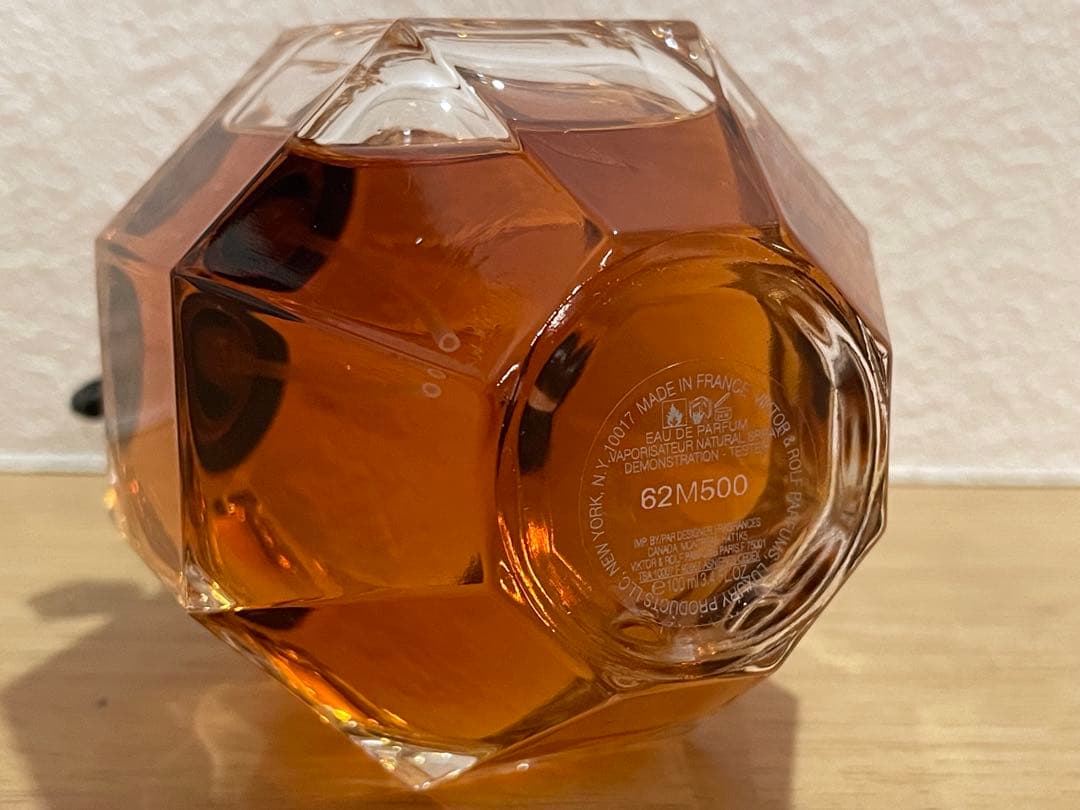 FLOWERBOMB VIKTOR&ROLF 香水 (100ml)