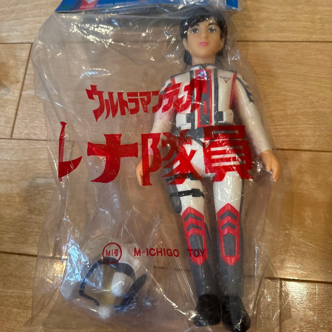未開封 M1号 ウルトラシリーズイベント限定版 レナ隊員