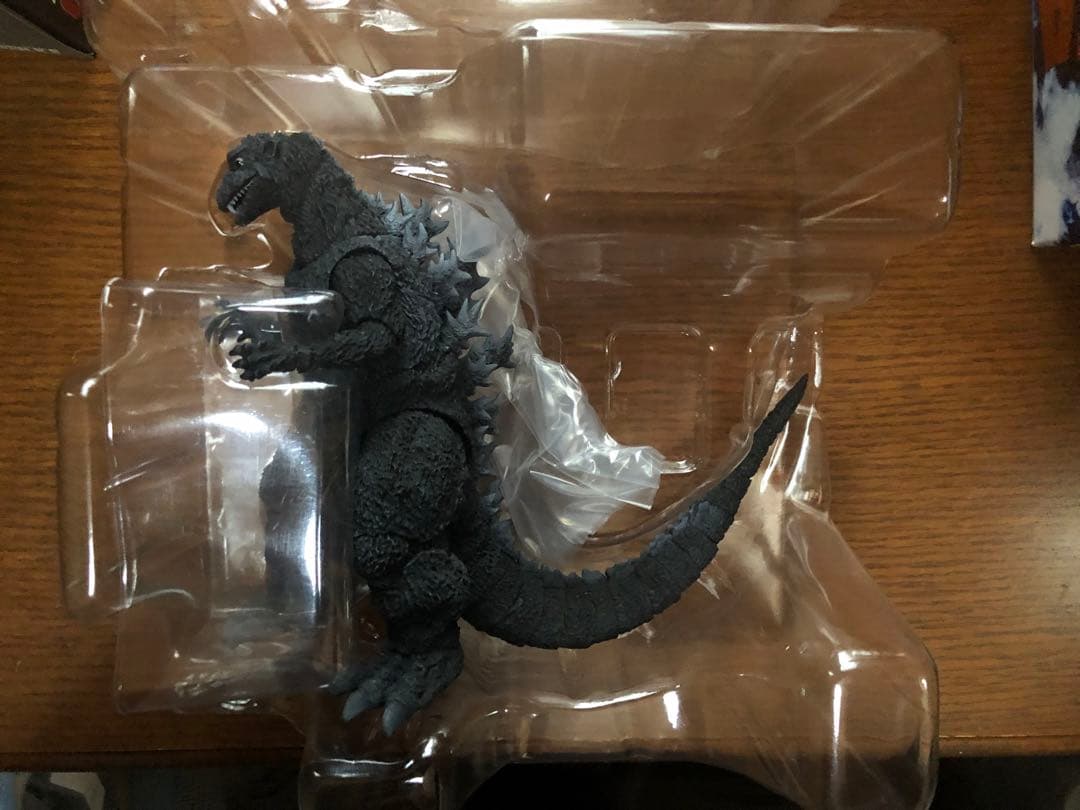 k*i様 S.H.MonsterArts ゴジラ　NECA ゴジラ1984 フィ
