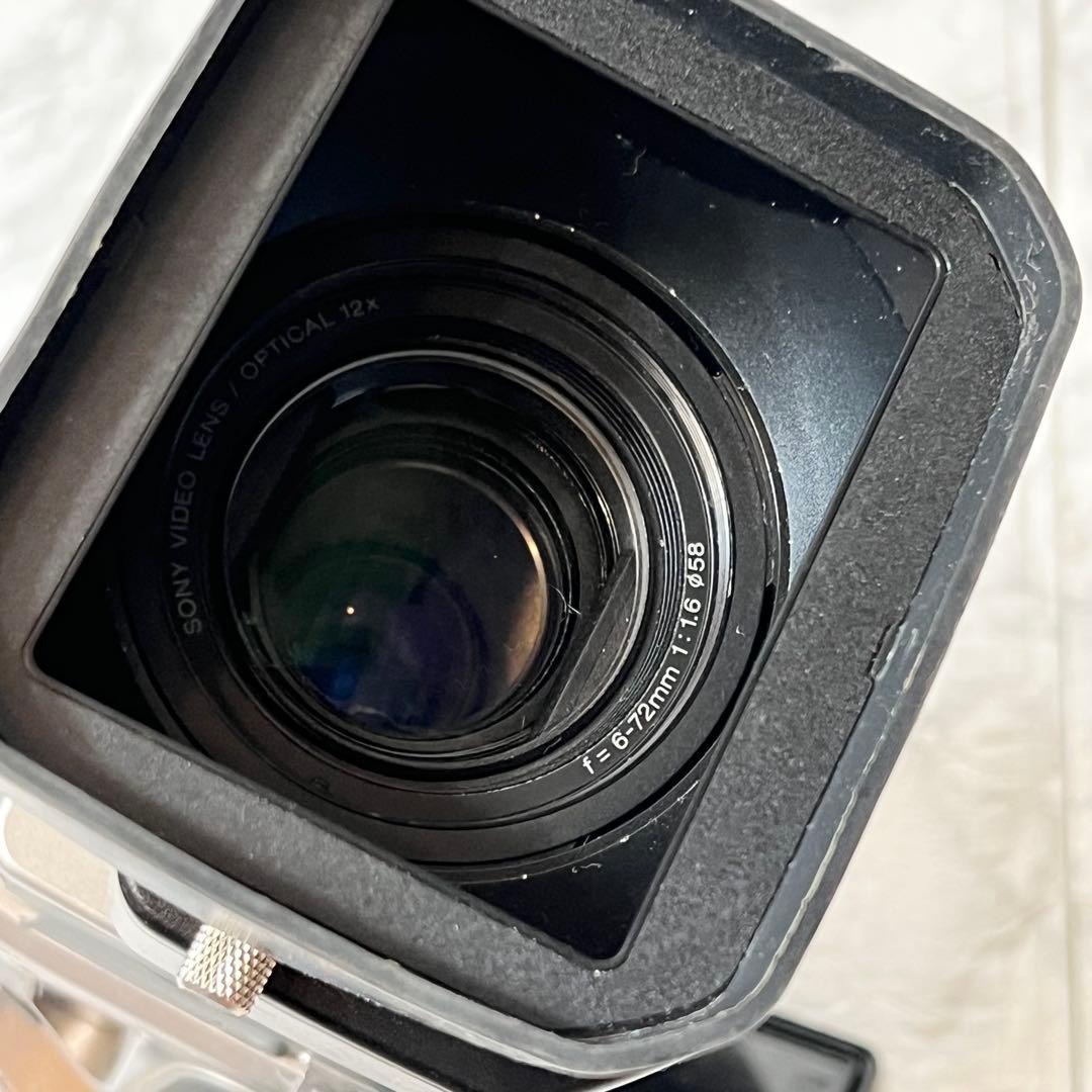 【動作品】SONY DCR-VX2000 ビデオカメラ 付属品多数 動作確認済