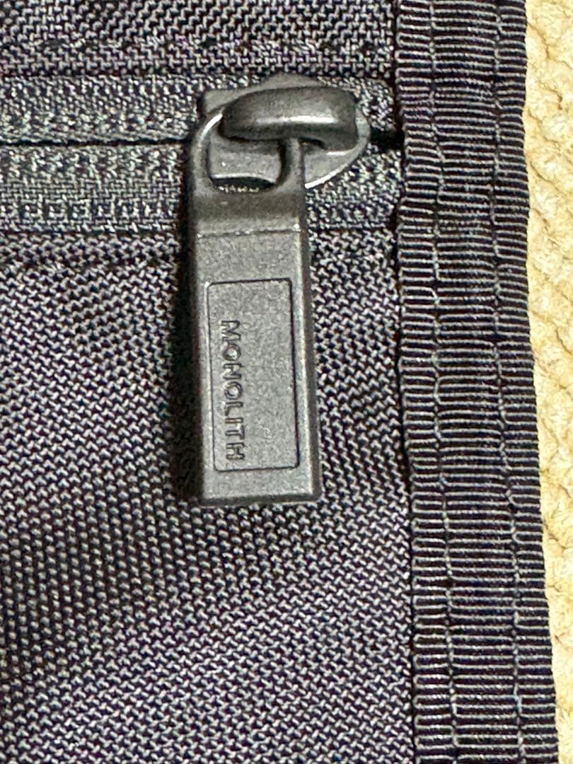 MONOLITH × everyone PAPERBACK POUCH ポーチ