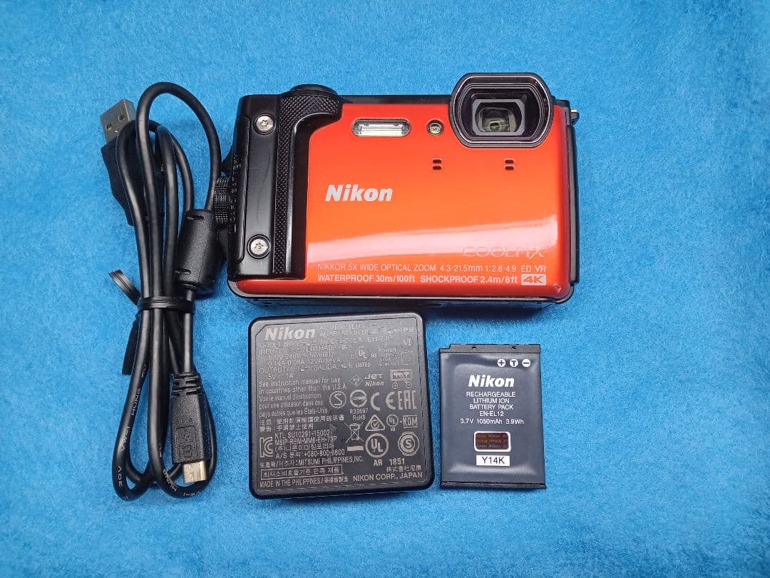Nikon　COOLPIX　W300