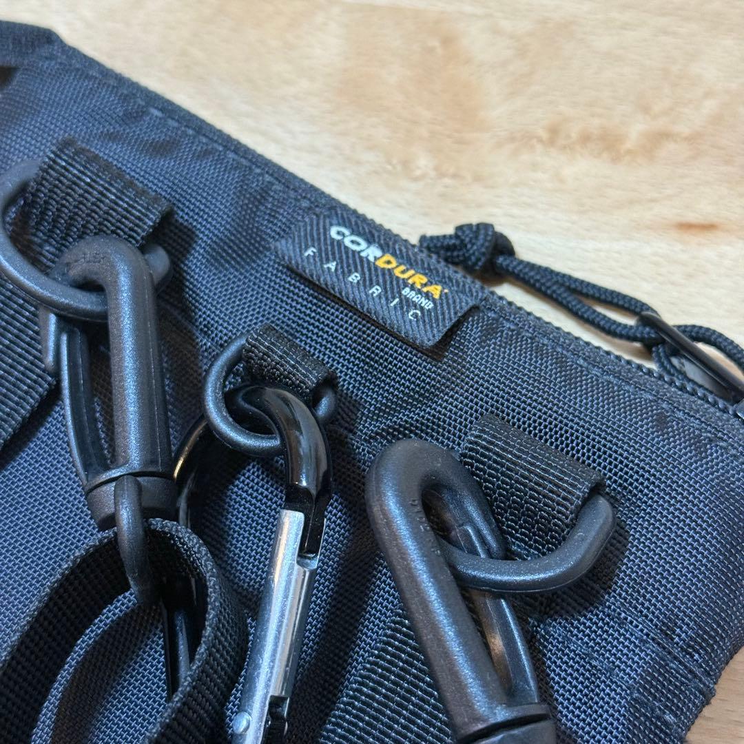 ☆ Supreme ブラック ショルダーバッグ コーデュラ