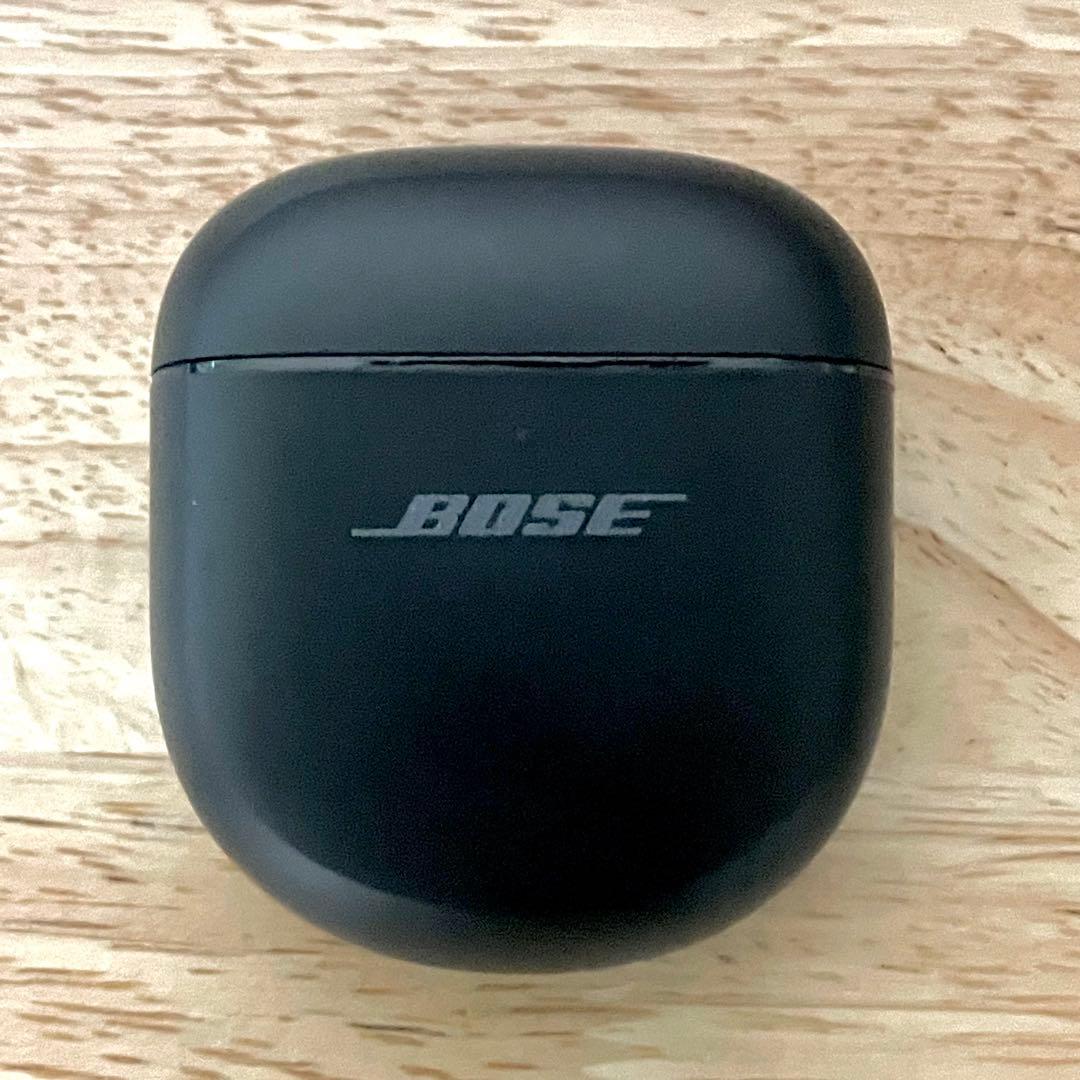 BOSE QUIETCOMFORT ULTRA EARBUDS ケース付き　美品