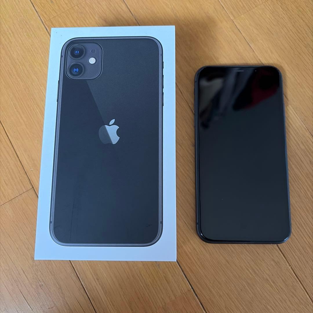 Apple iPhone 11 128G ブラック本体　有線イヤホン付