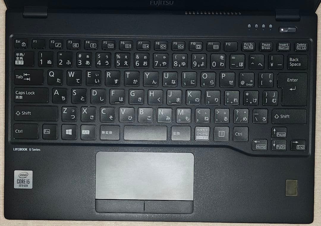 F-95/薄型・軽量777g/10世代i5-10310U/SSD256/8GB