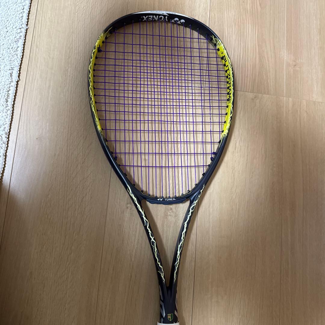 YONEX VOLTRAGE 7V 軟式テニスラケット