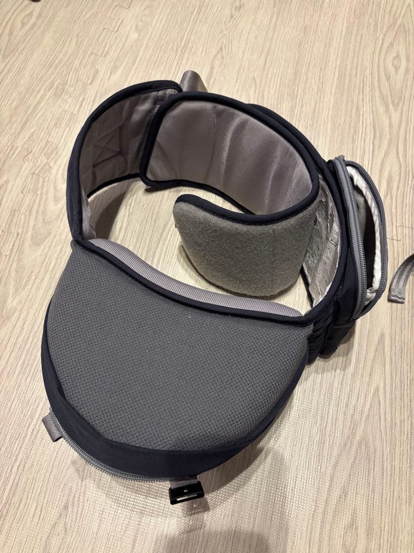 ミキハウス　ポグネー　抱っこ紐