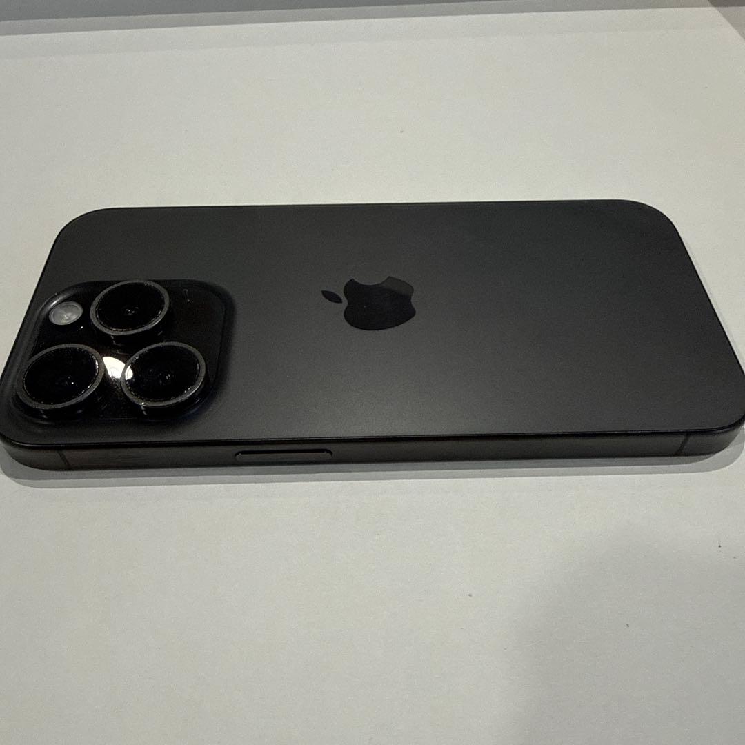 【美品】iPhone 15 Pro 128GB バッテリー99% SIMフリー