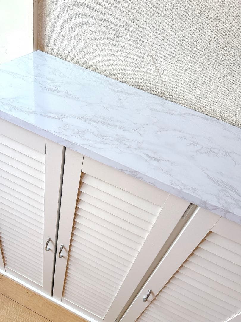 ホワイト　大理石　靴箱　シューズラック　ルーバー扉