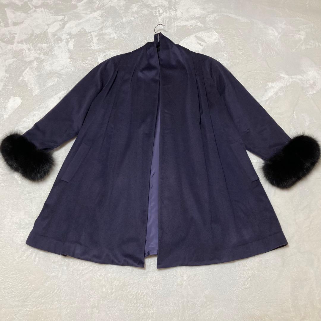 ファー付カシミヤコート　紫　ボタンレス 羽織物　黒のボリュームファー　XL
