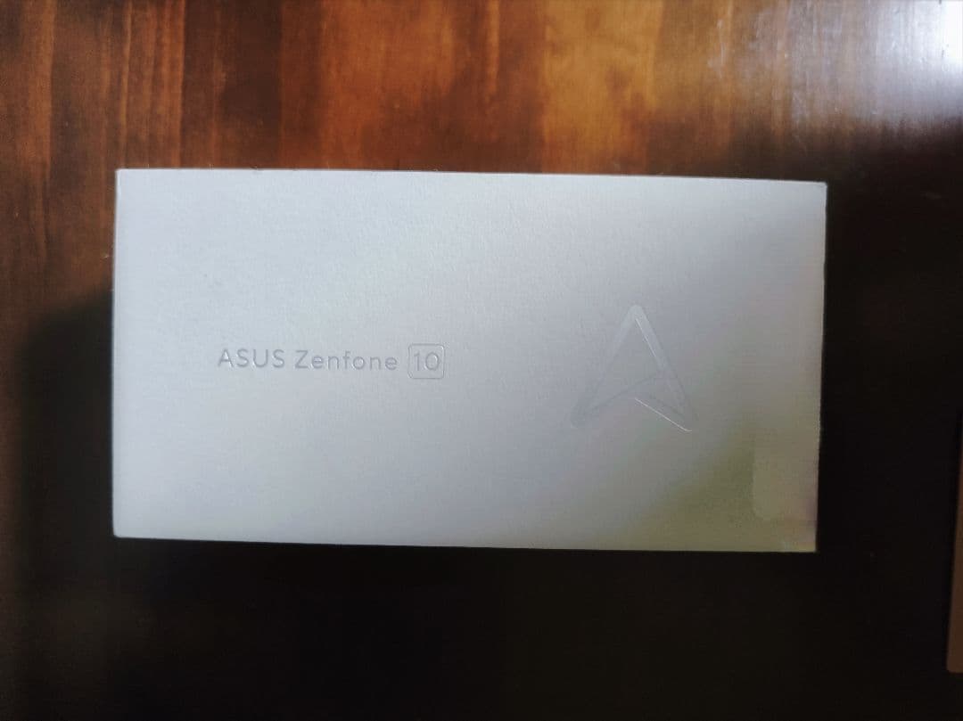 【値下げ中】ASUS Zenfone10 SIMフリー 国内版 【即日発送】
