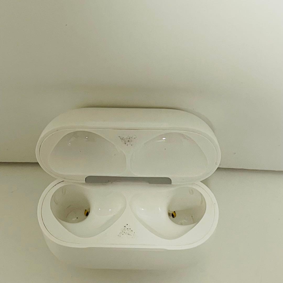 AirPods 4 ANC（アクティブノイズキャンセリング機能搭載）
