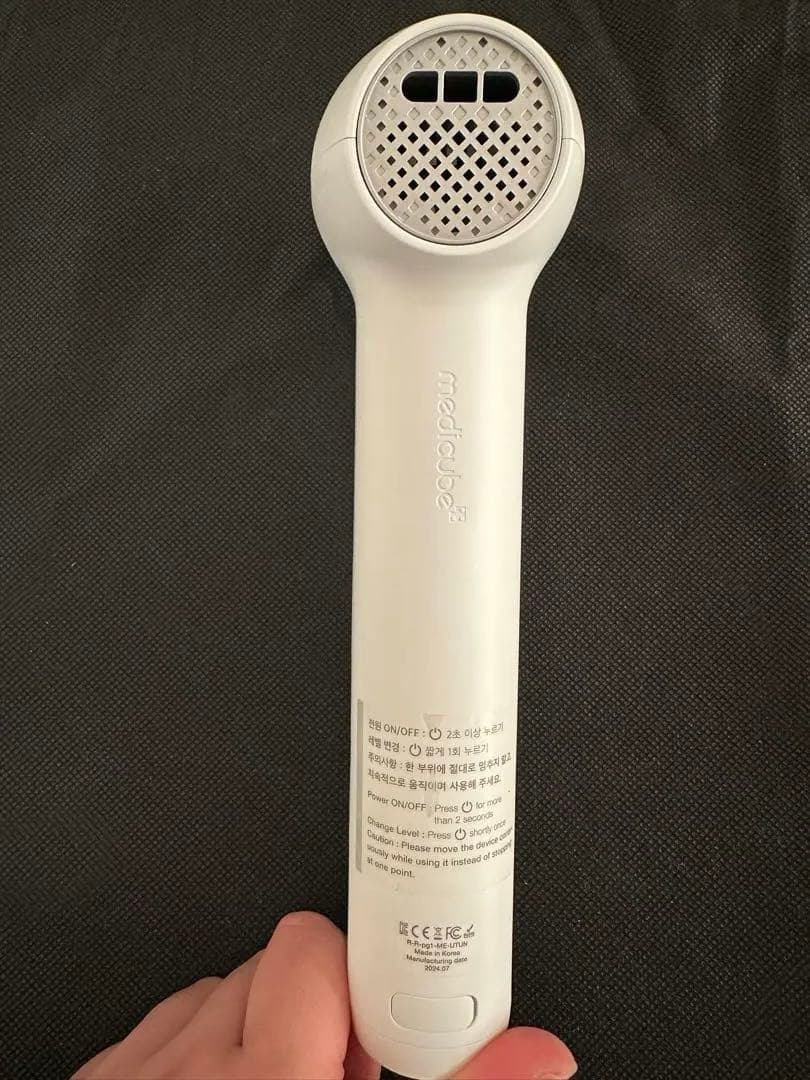 MEDICUBE美顔器 AGE-R ウルトラチューン 40.68