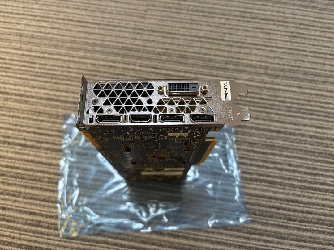 NVIDIA GTX 1070 グラフィックボード