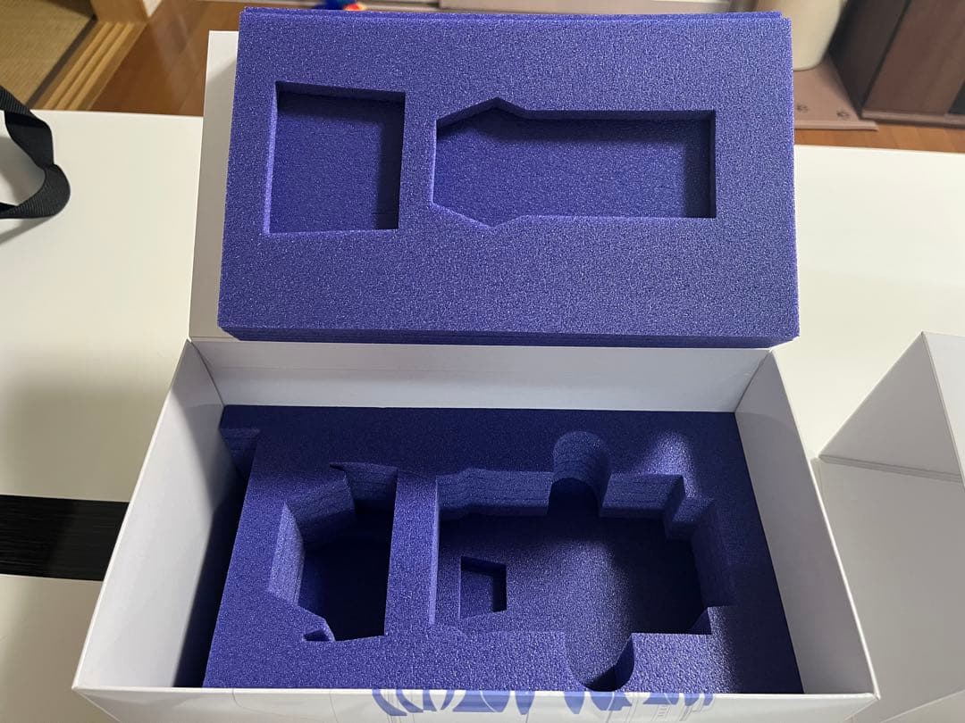 Carl Zeiss Milvus 1.4/35（ZF.2）　カールツァイス