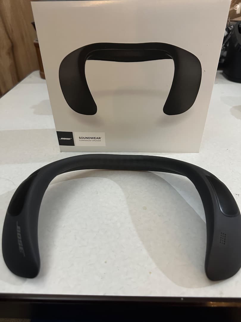 BOSE ネックスピーカー ブラック