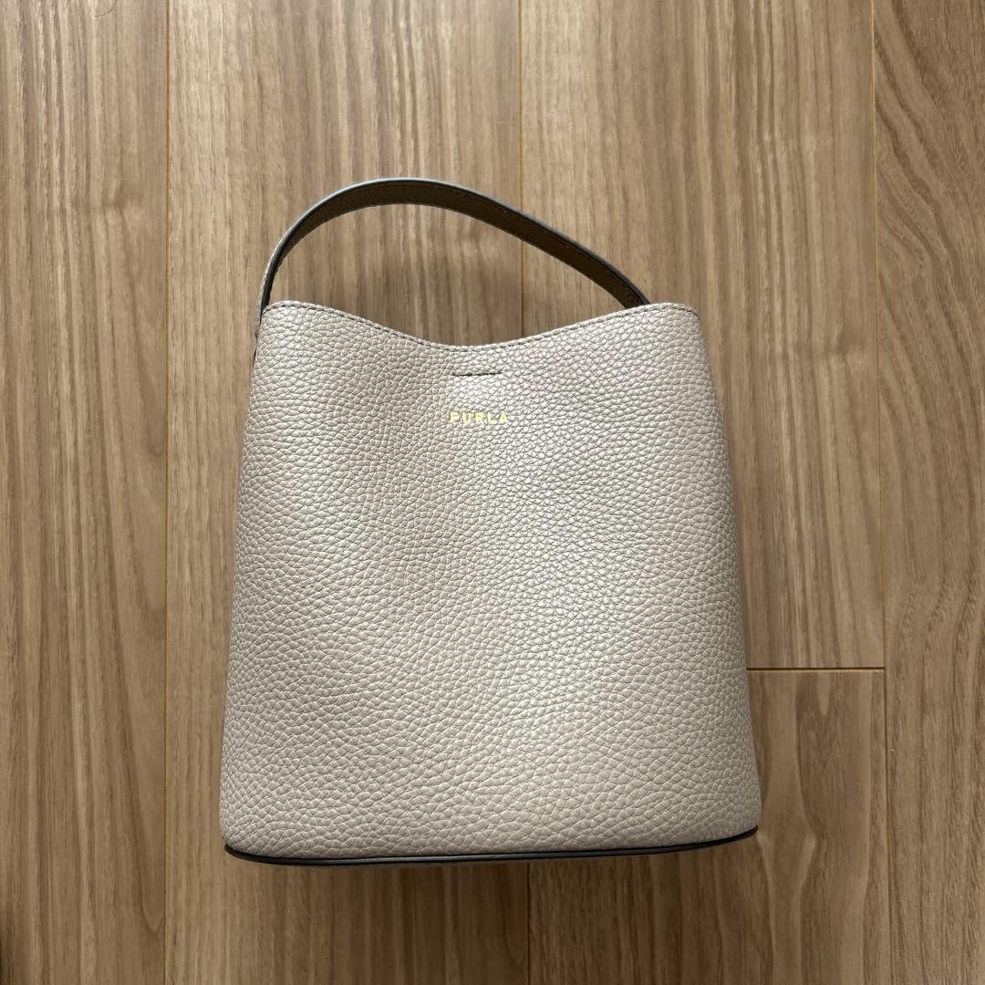 【超美品】FURLA ダナエ　フルラ