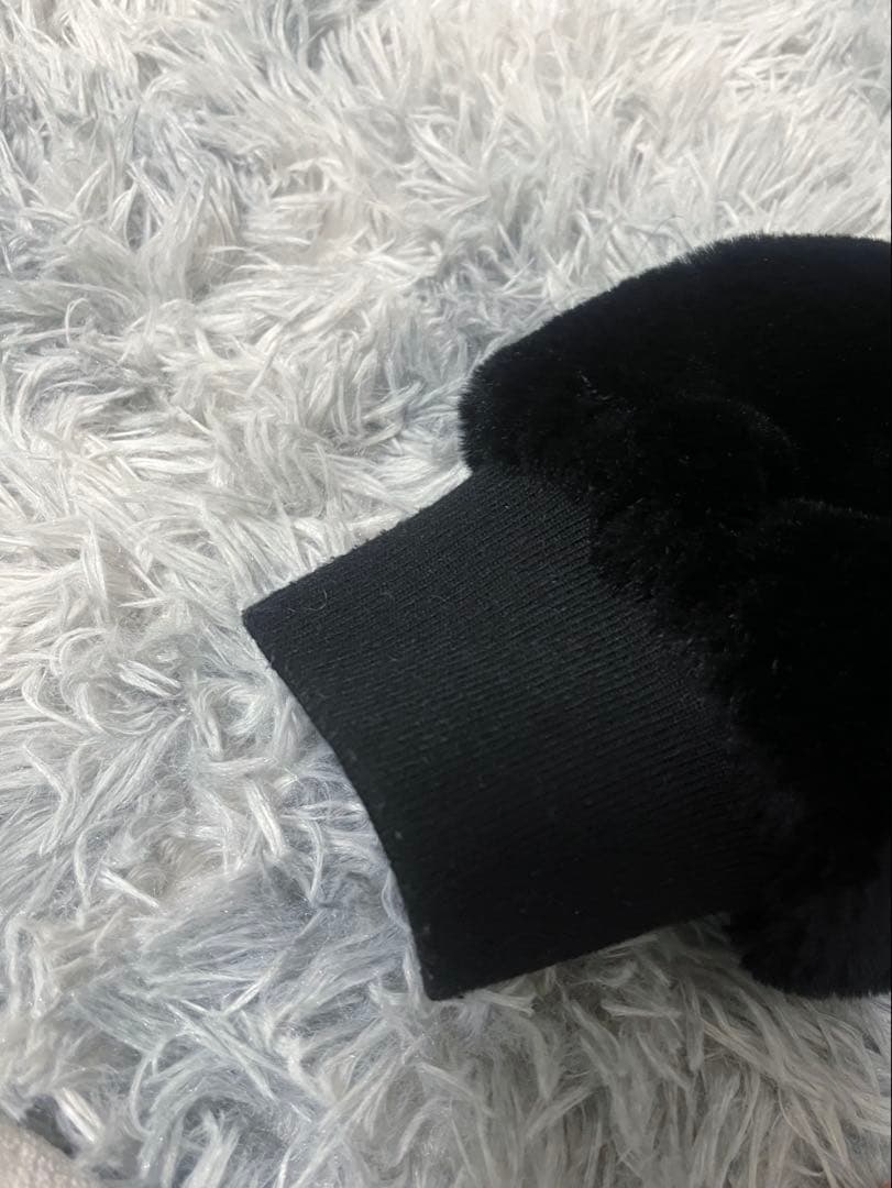 OYクマ耳付き黒ファーコート