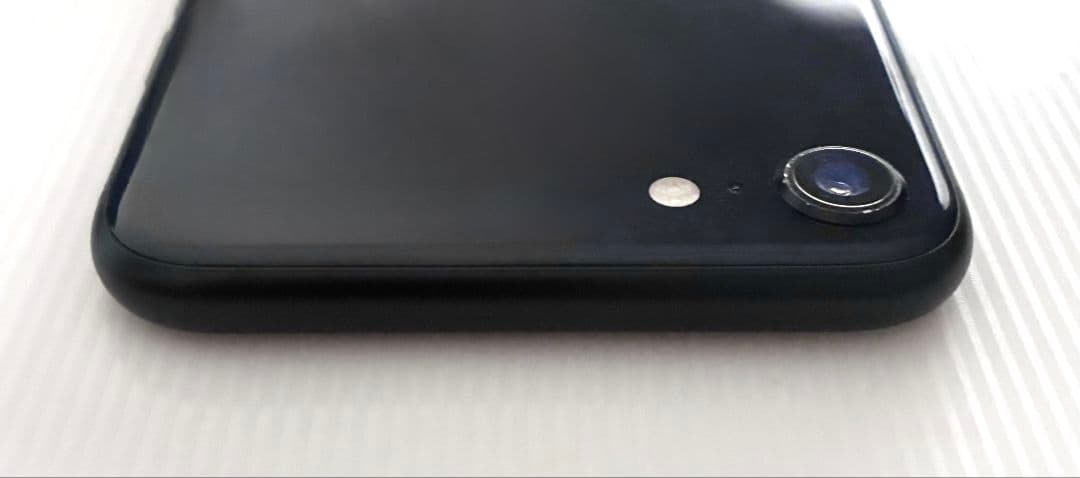 iPhone se 第3世代 128gb ミッドナイト 本体 SIMフリー