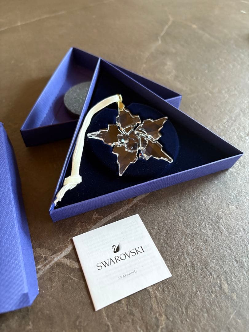 スワロフスキー クリスマスオーナメント 2021