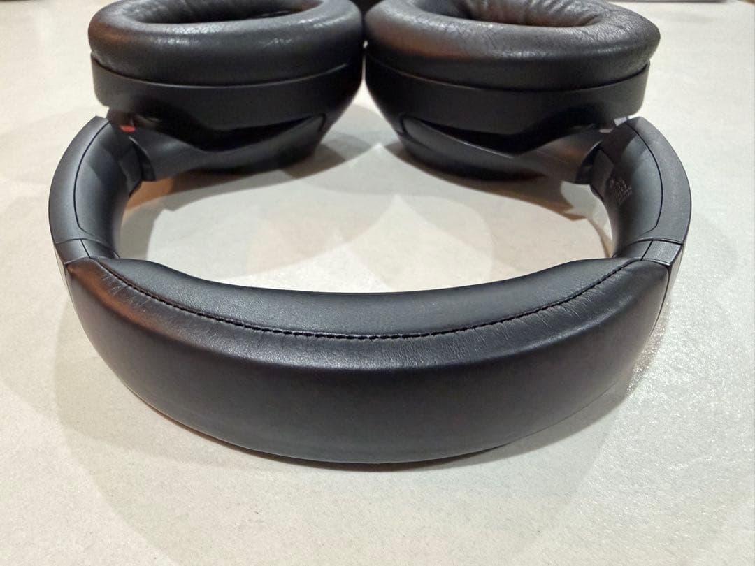 美品 SONY WH-1000XM3 ワイヤレスノイズキャンセリングヘッドセット