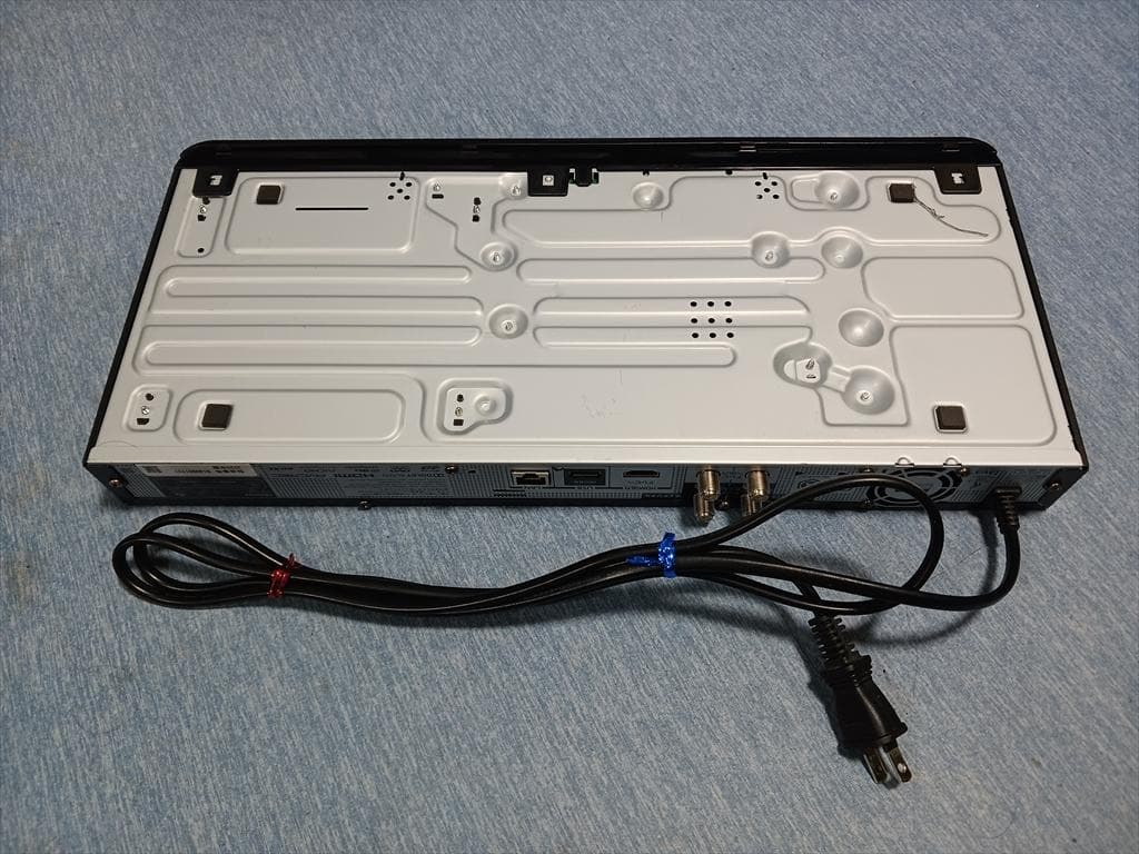 東芝 HDD/BDレコーダー DBR-W1009 1TB 2020年製 動作確認