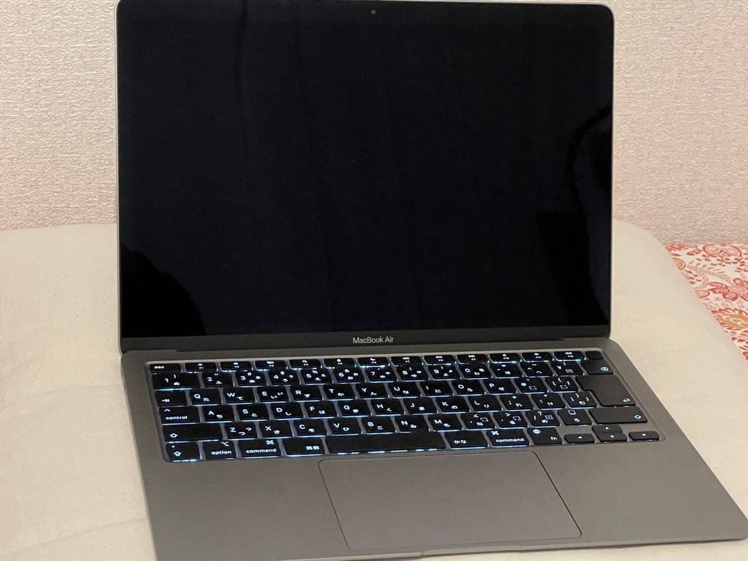 MacBook Air 13.3 インチ (2020) / スペースグレー