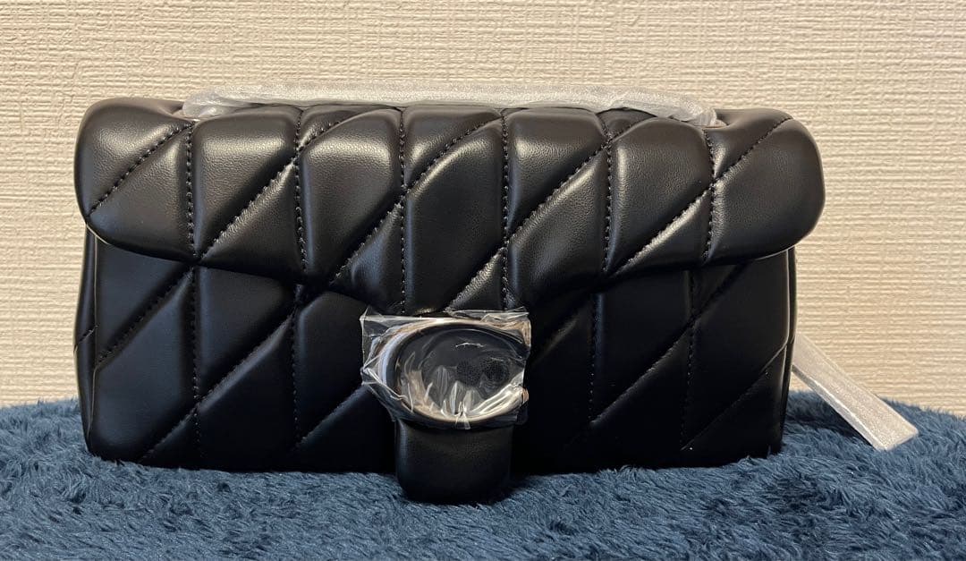 【新品】COACH タビー ショルダー バッグ 26・キルティング　シルバー