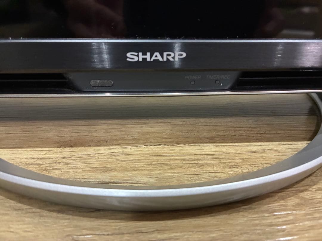 SHARP AQUOS LC-32W5 32インチ液晶テレビ