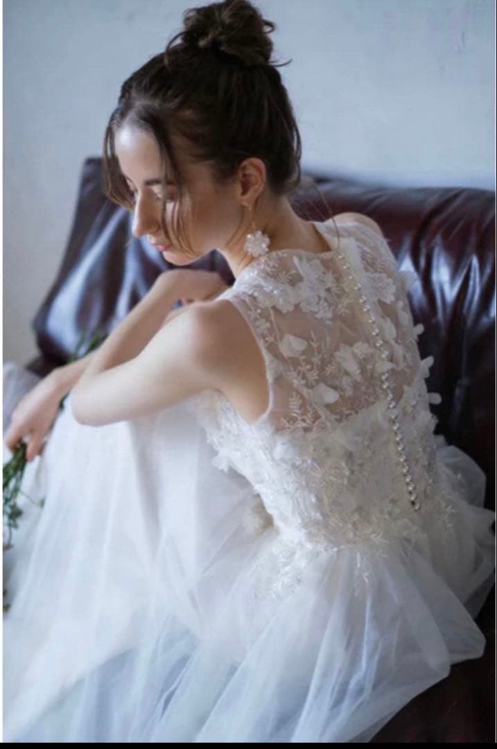 dress production フラワーレース　ノースリーブ　チュールドレス