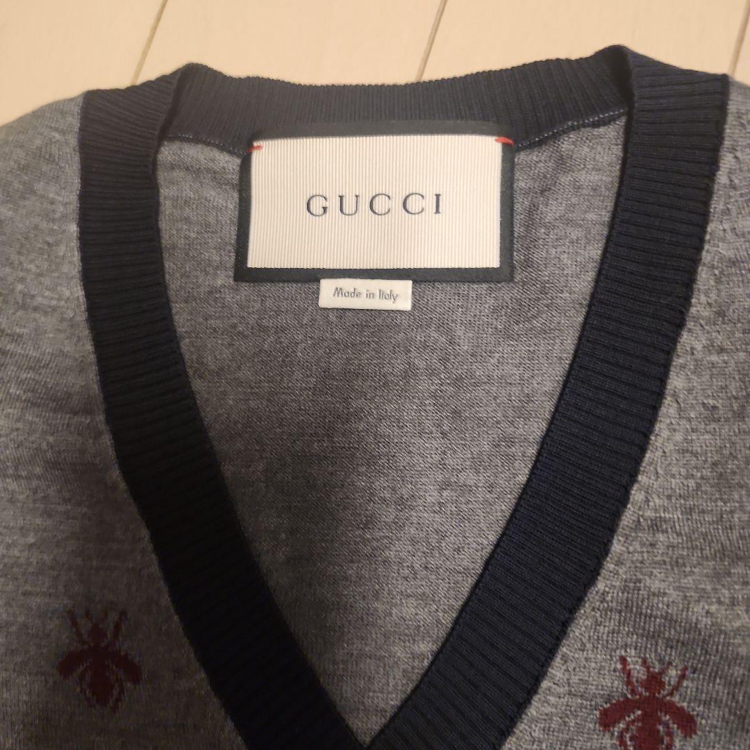 GUCCI グレー Vネックニット
