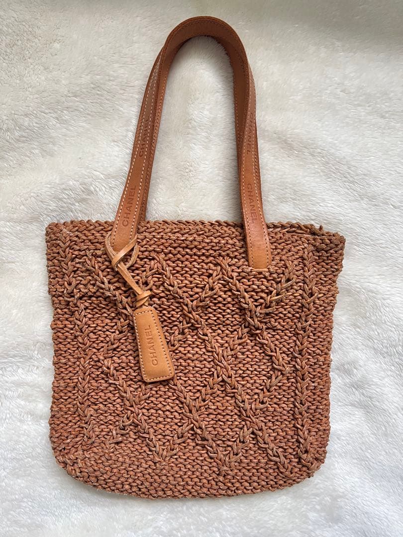 ベカシャネル　編み込みバッグ　ヌメ革