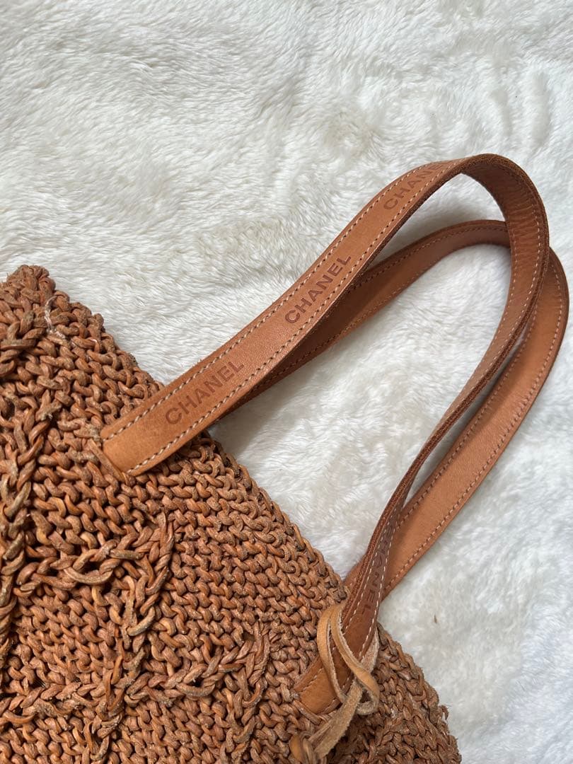 ベカシャネル　編み込みバッグ　ヌメ革