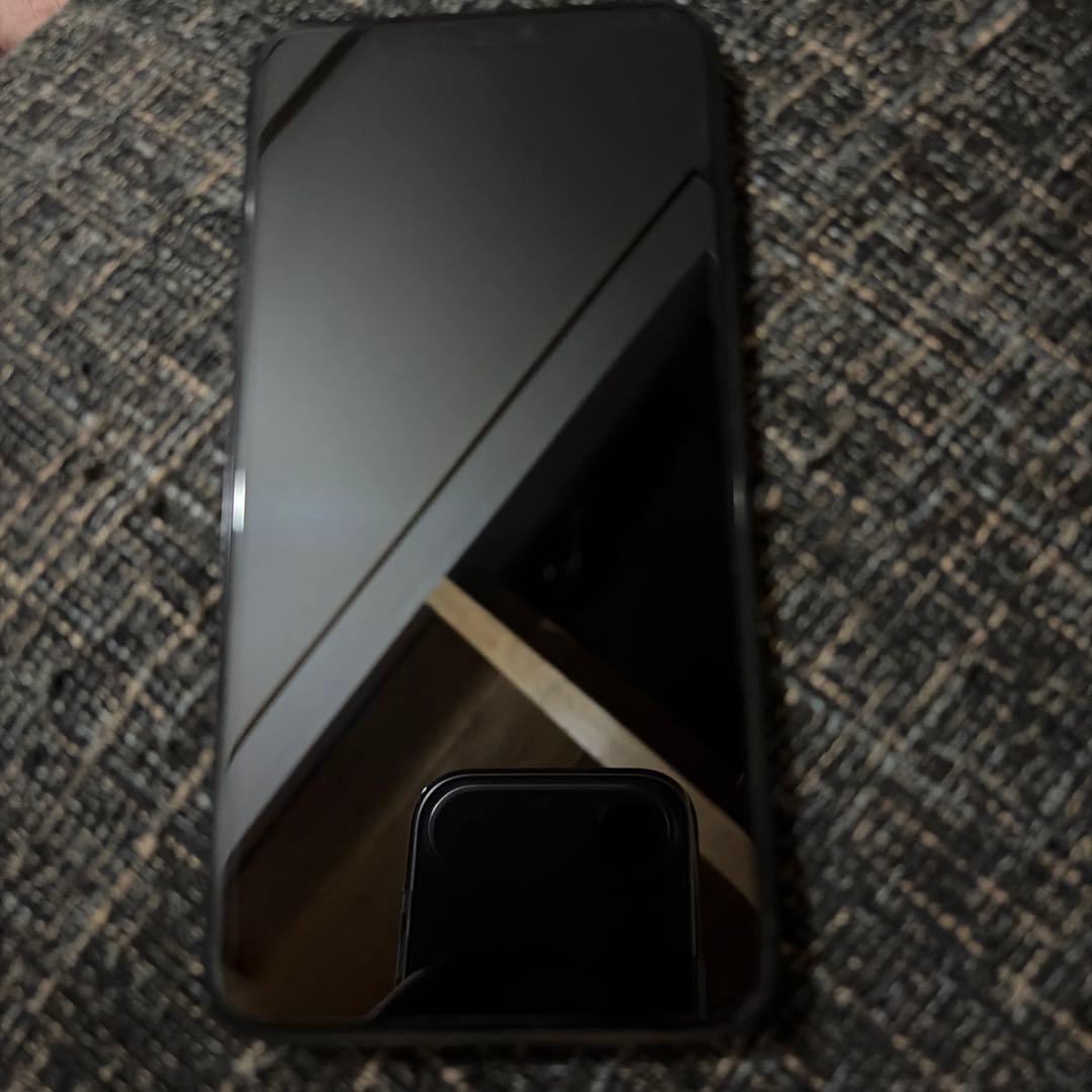 携帯電話本体 iPhone 11 promax 256GB