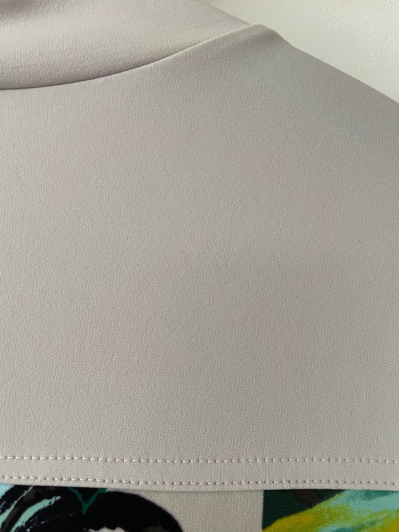 トクコプルミエブォル/アートワークAラインチュニックワンピース