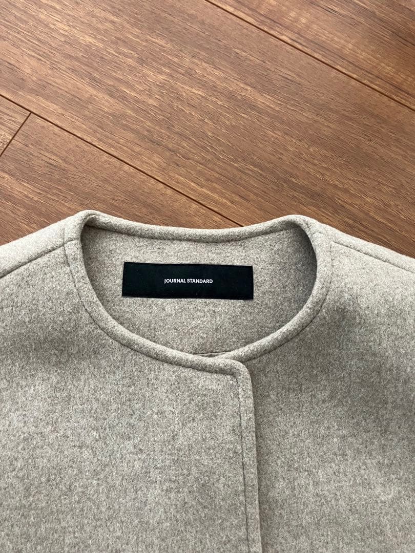 ジャーナルスタンダード　スーパー140ビーバーノーカラーショートコート