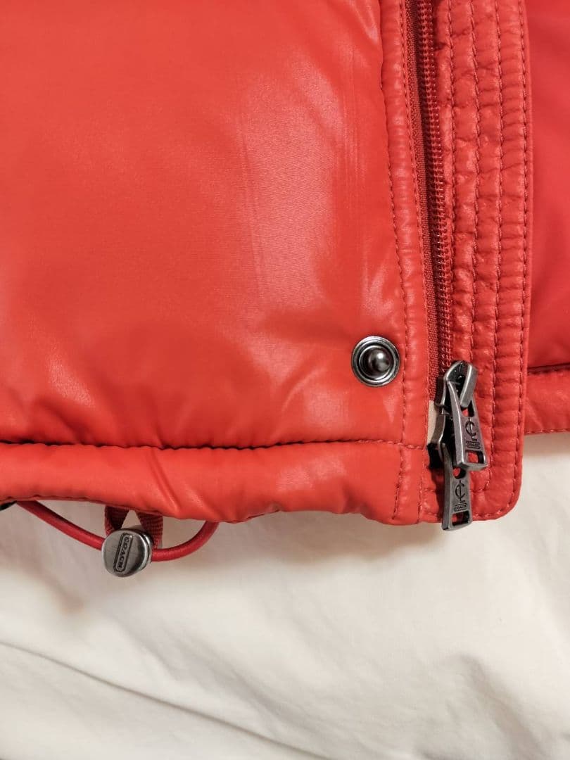 【最終価格】コーチ　ダウンジャケット　オレンジ