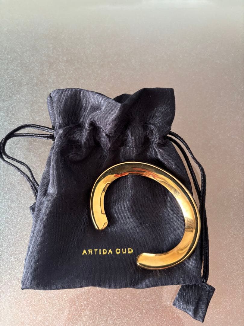 ゴールドオープンバングル