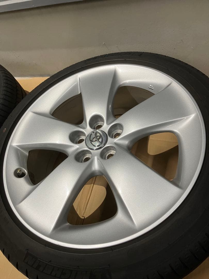 プリウス 30 ツーリング 純正ホイール ミシュラン プライマシーHP