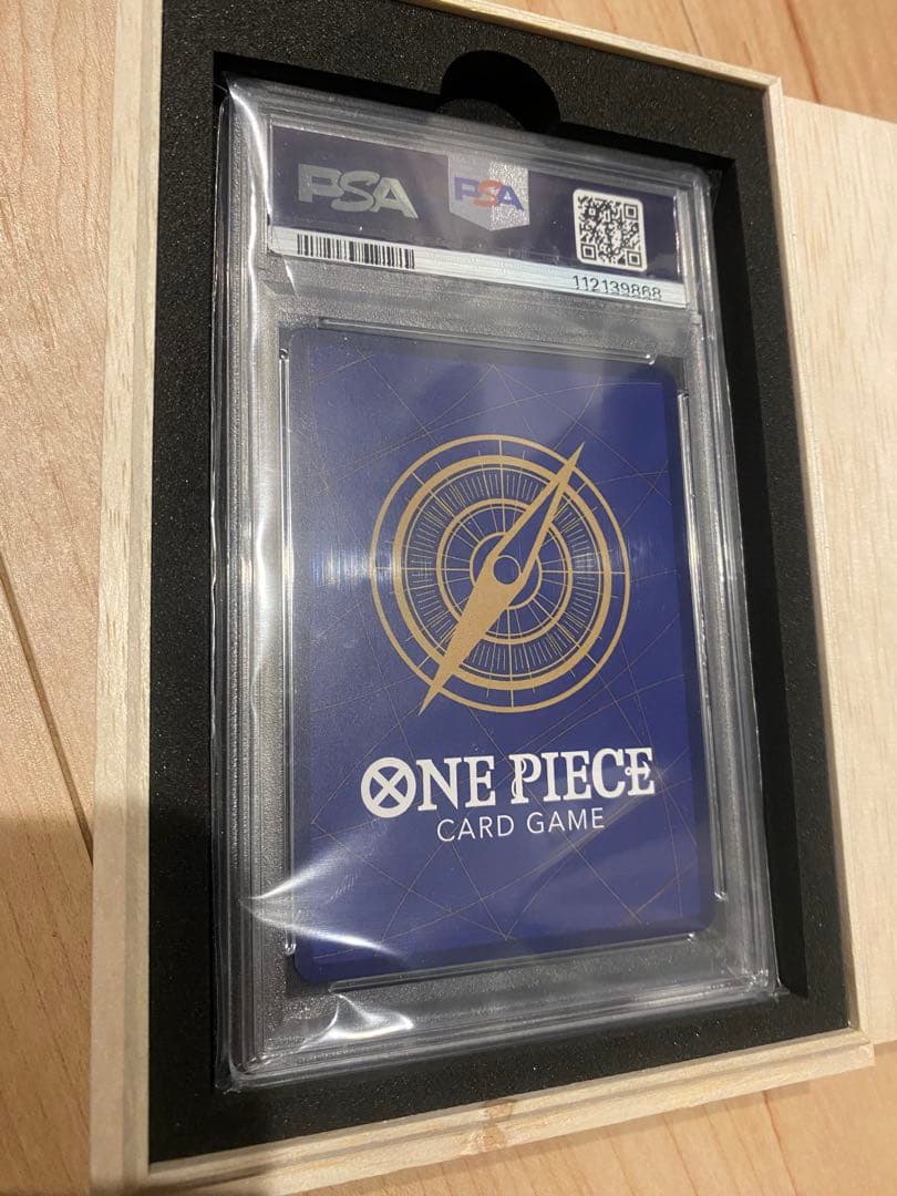 次*日様 【psa10最安値】トラファルガーロー フラッグシップ