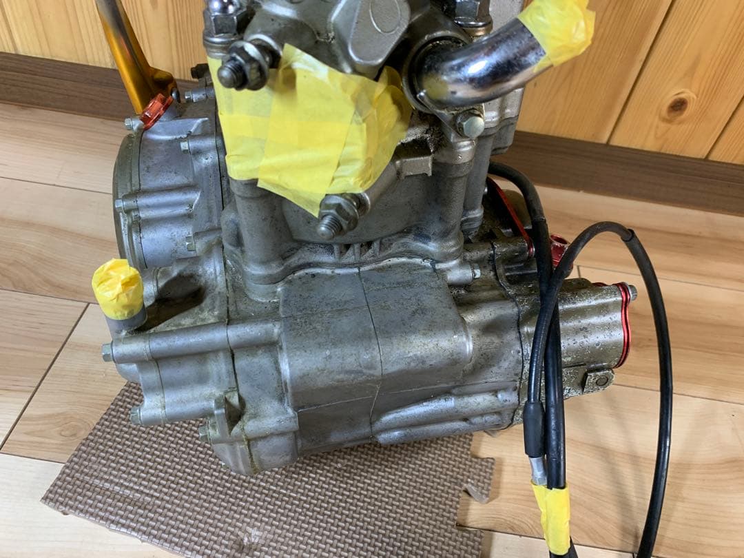 [01] CRF250R 2004年式 エンジン (ME10E)