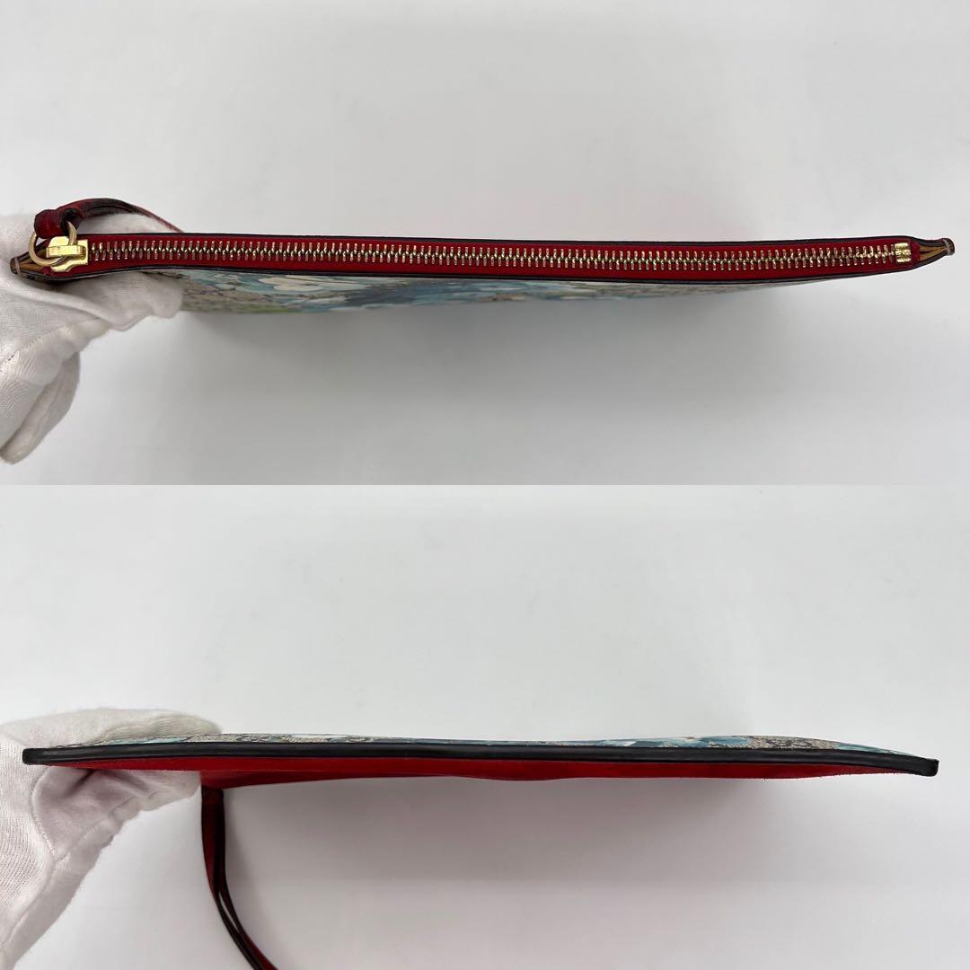 GUCCI セカンドバッグ GGスプリーム ブルームス ロゴ型押し 付属品付き