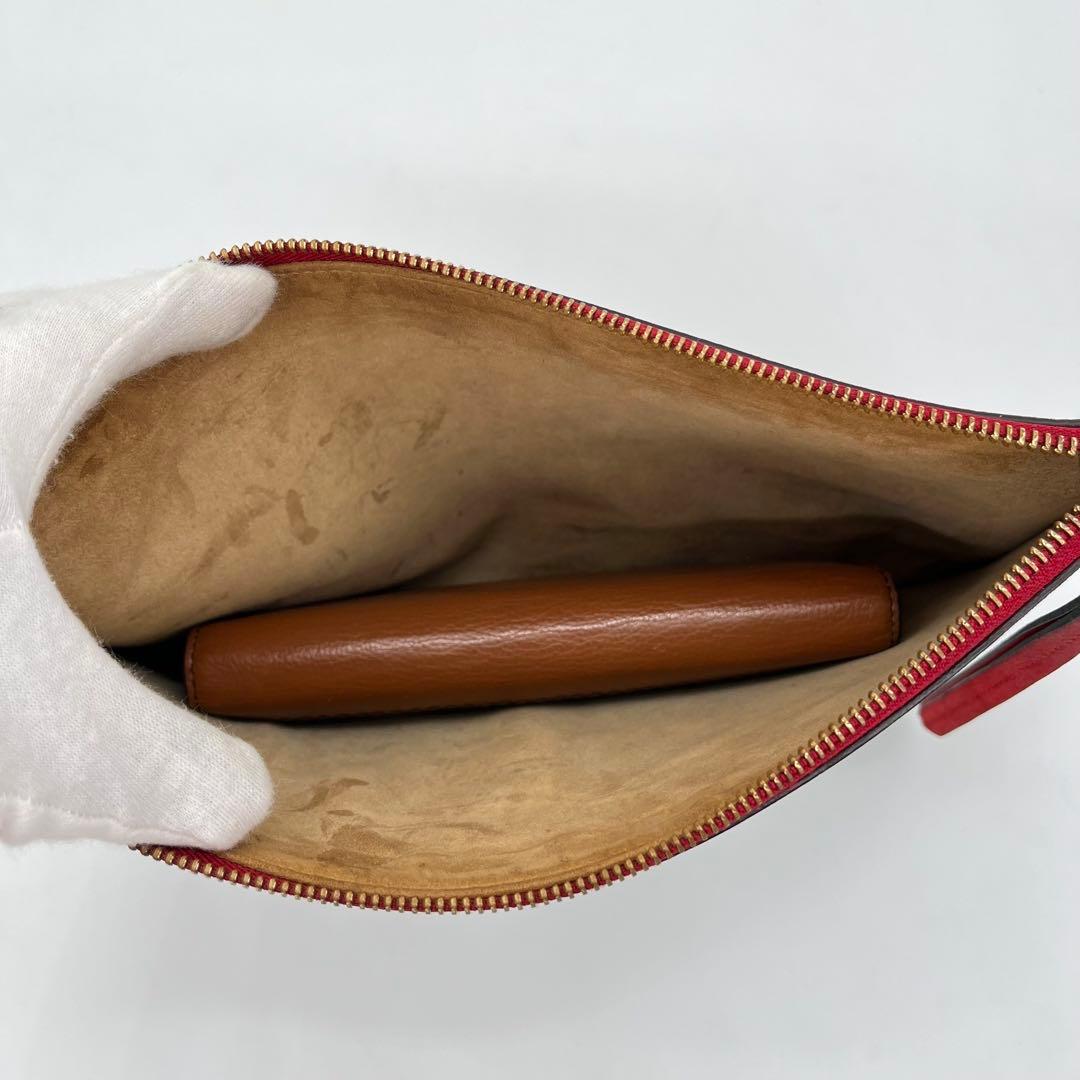 GUCCI セカンドバッグ GGスプリーム ブルームス ロゴ型押し 付属品付き