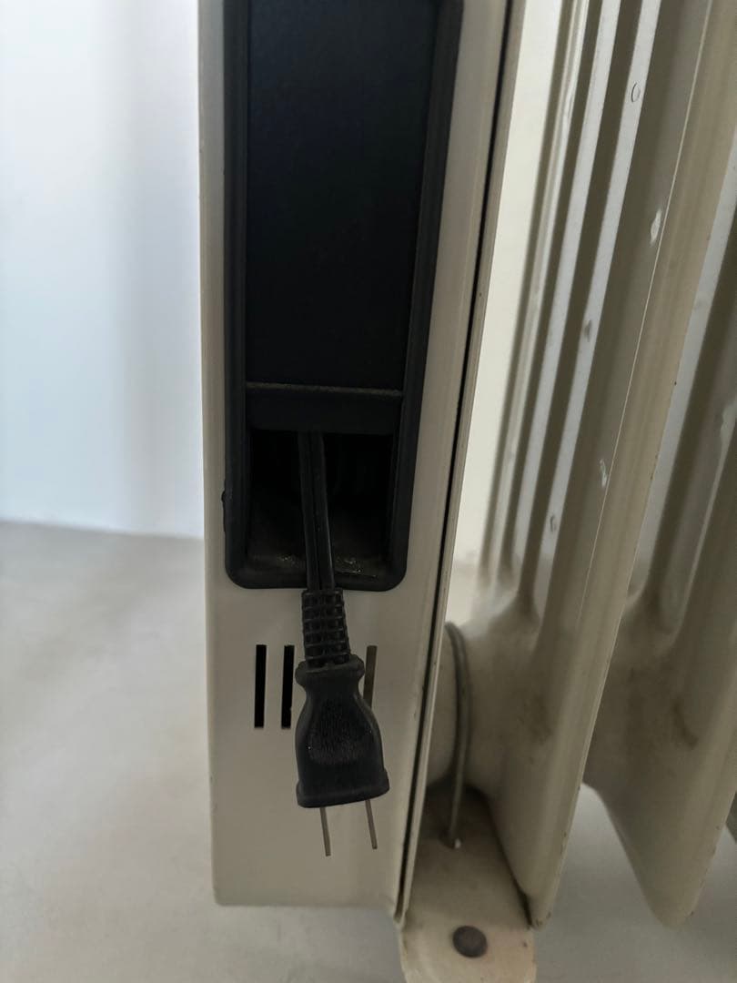 アメリカ製　デロンギ　ヴィンテージ　オイルヒーター