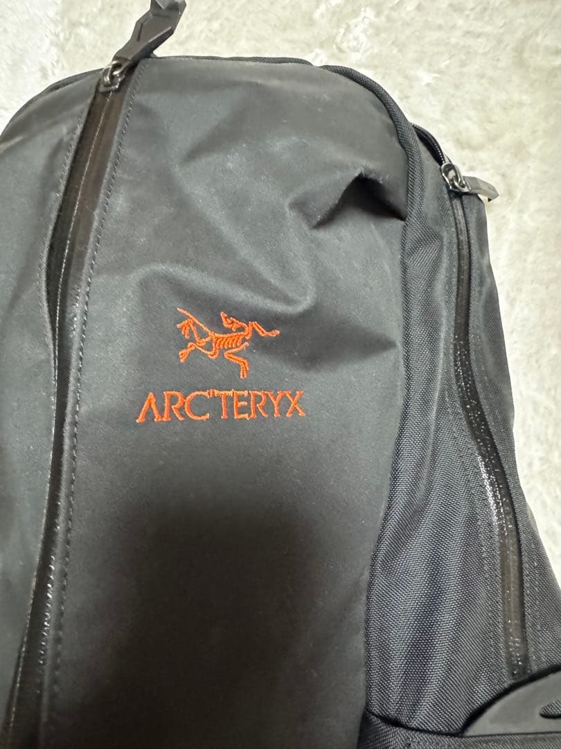 ARC'TERYX ブラックバックパックbeams
